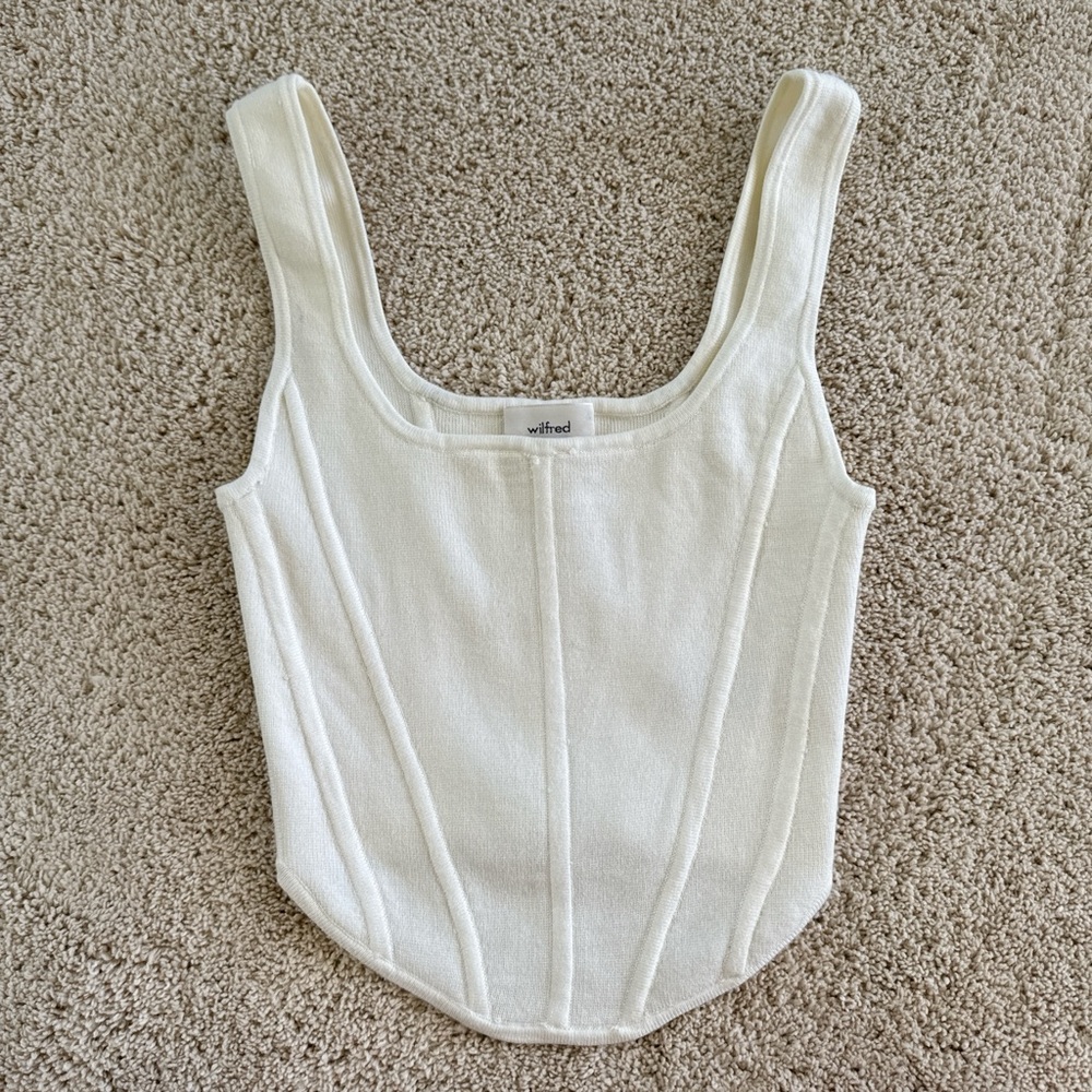Aritzia Wilfred Natalie Sleeveless Sweater
